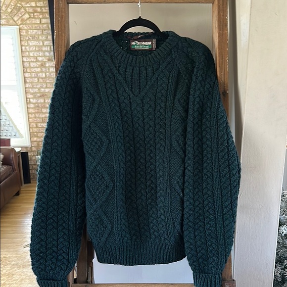 NORTHWEAR VINTAGE NORDSTROM HANDKNIT SHETLAND WOOL CREWNECK SWEATER MEDIUM